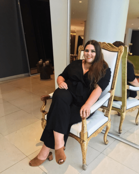 Gorgeous Callie is determined to keep blogging despite the hate