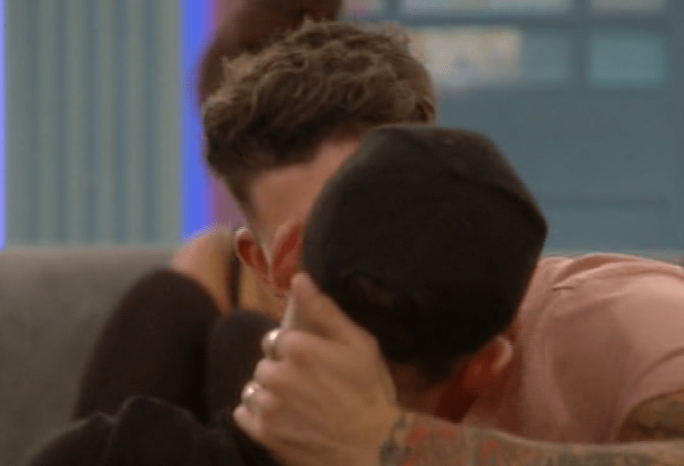  Sam grabbed Kieran for the smooch