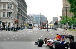 Silverstone chiefs risk seeing the British GP move from Northamptonshire to London, says Christian Horner