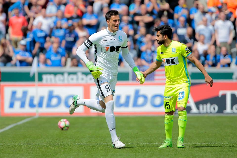 Lovre Kalinic could be a possible replacement for Kasper Schmeichel if he leaves
