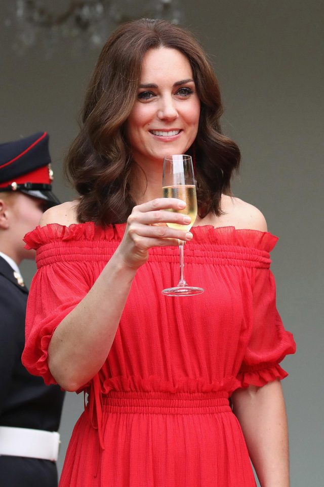  Kate and the Royals were infuriated by the breach of privacy in the South of France