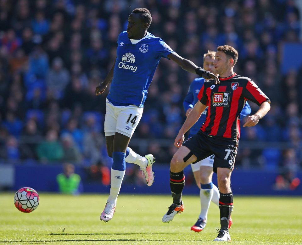  Oumar Niasse has been frozen out at Everton by Ronald Koeman
