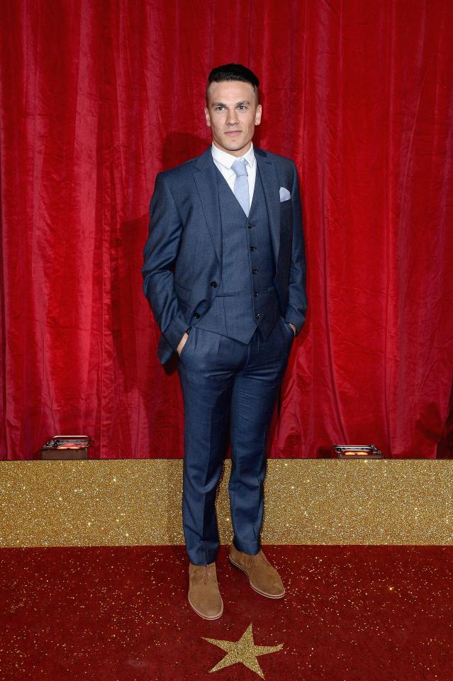 AARON SIDWELL, who plays the deranged restaurant manager on the BBC1 soap, is quitting in order to return to  his theatre career in the West End