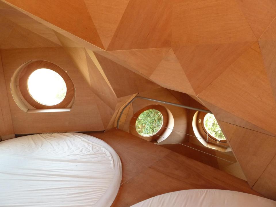 One of the free cabins in Bordeaux