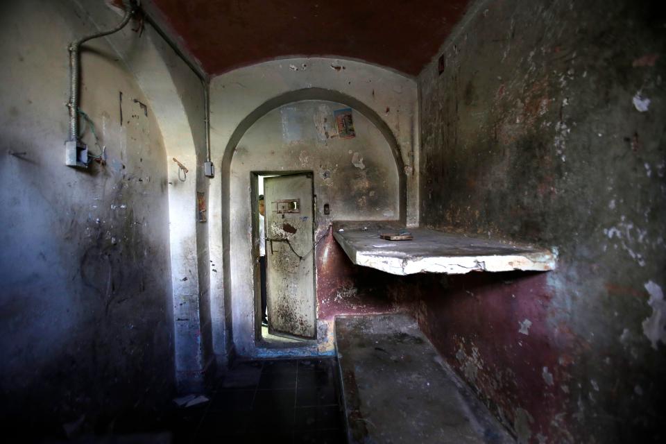  Pieter was on remand in Garcia Moreno in Quito. Pictured, an example of the prison cells
