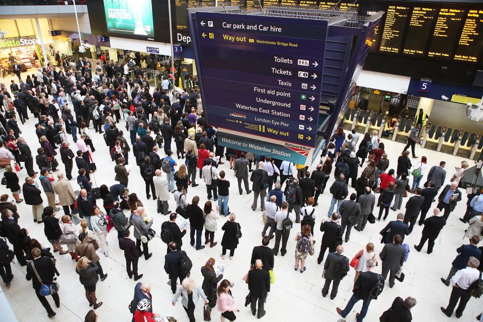  The announcement is vital when staff need to be kept in the loop without causing a panic