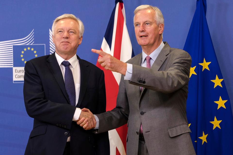  There's a huge pay gap between David and Michel