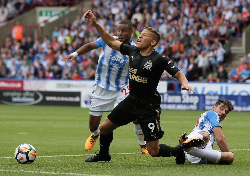 Newcastle are willing to let Dwight Gayle go for Fulham's £18m asking price