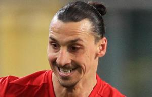 Man United hopeful Zlatan Ibrahimovic will return at Christmas as he impresses with his speedy recovery