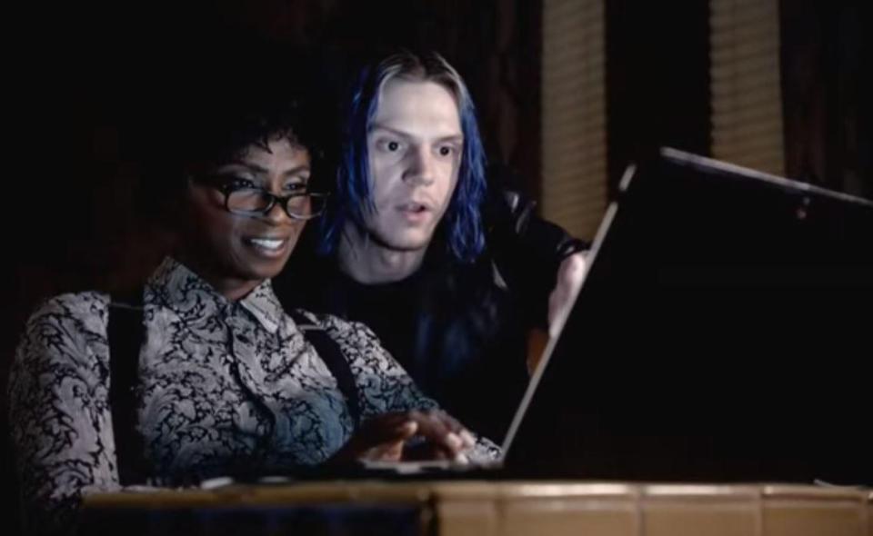  Reporter Beverly becomes an important ally in his plan