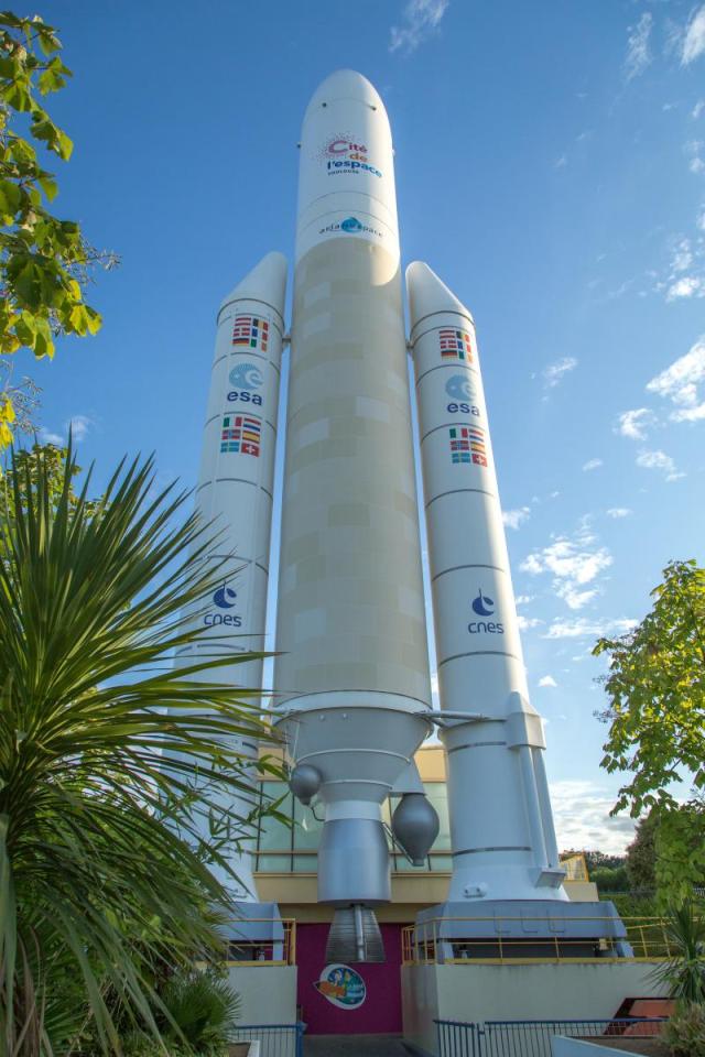  Ready for blast off at Cité de l’espace
