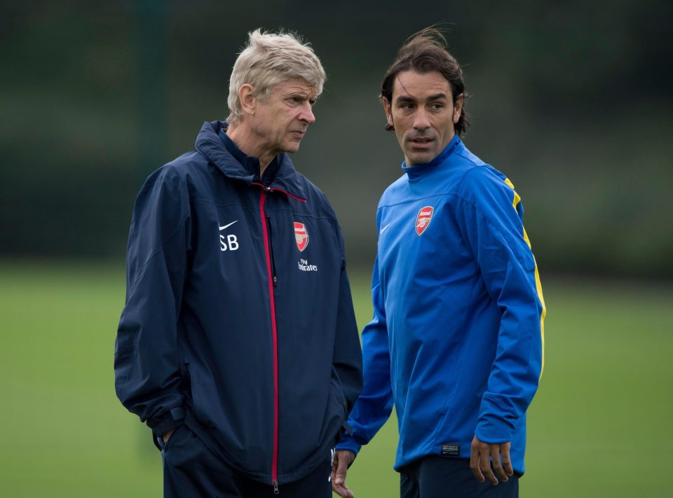  Robert Pires believe Arsenal Wenger needs to add some youth to his backroom team
