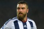Crystal Palace are considering a move for free agent Rickie Lambert to solve their striker crisis