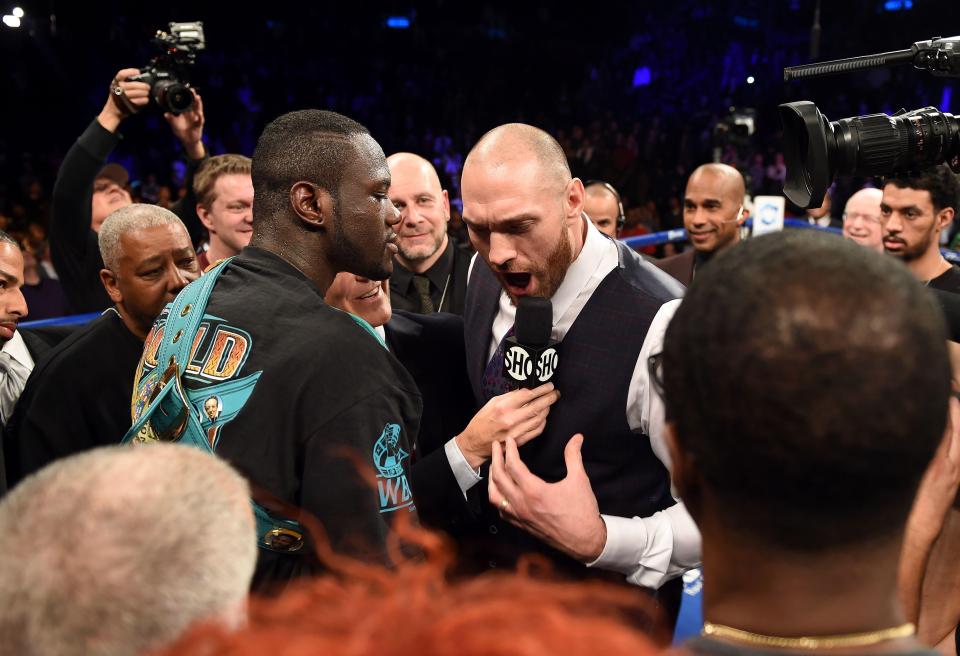  Tyson Fury is out of shape and without a licence which ends his shot at Deontay Wilder
