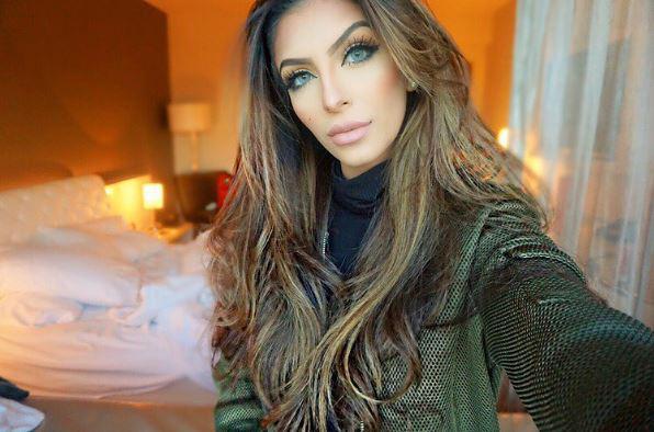  Faryal wrote "my unborn child doesn't deserve a broken home"