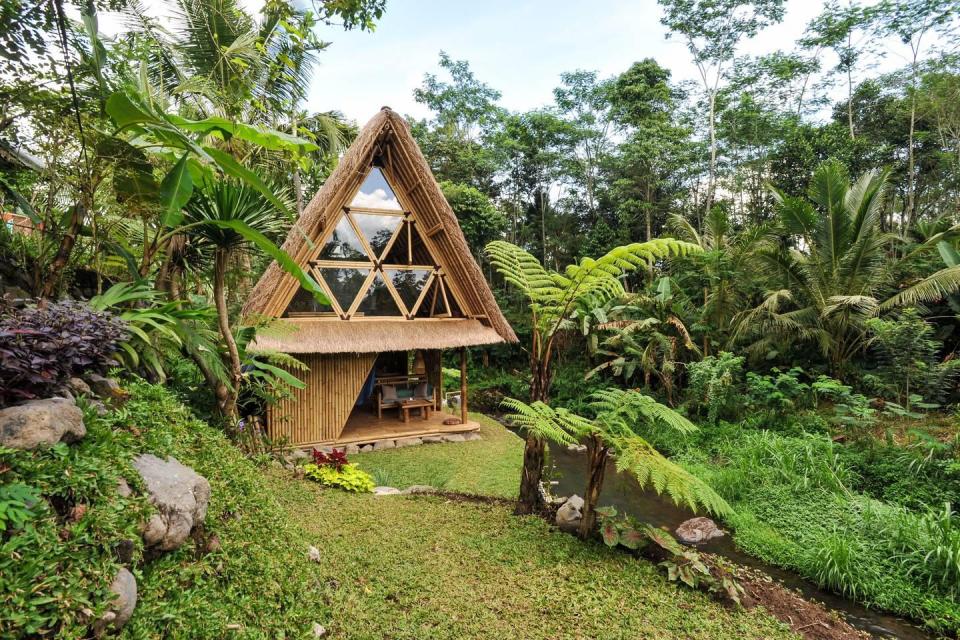  This Bali eco retreat is built in the mountains of the Gunung Agung volcano