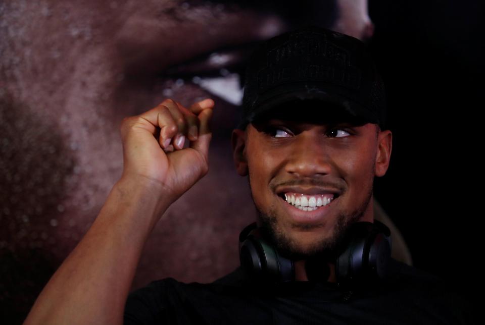 Watford fighter AJ says even his local cabbie fancies a shot at him now 