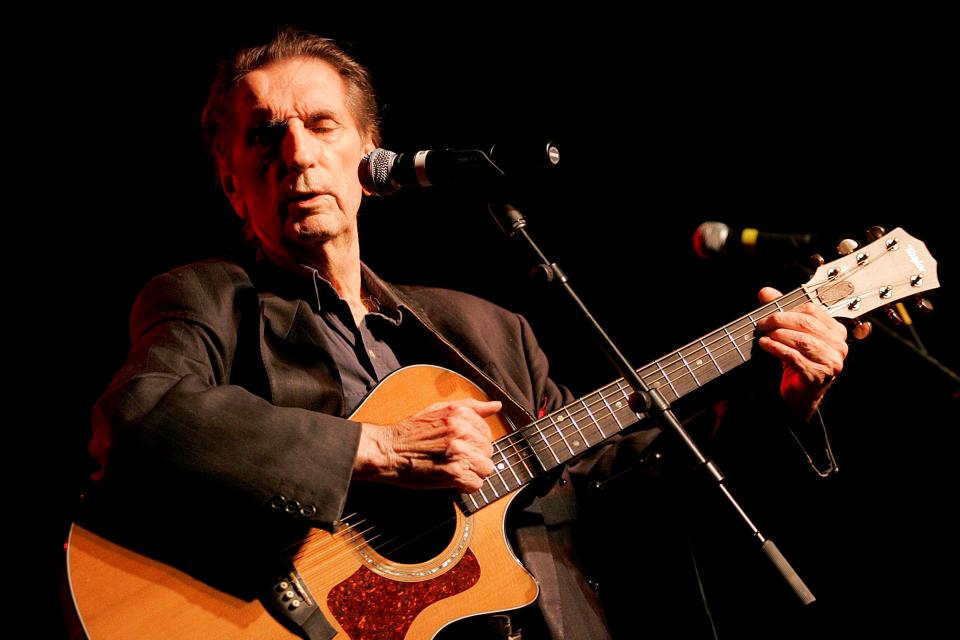  Harry was an actor and musician before passing aged 91