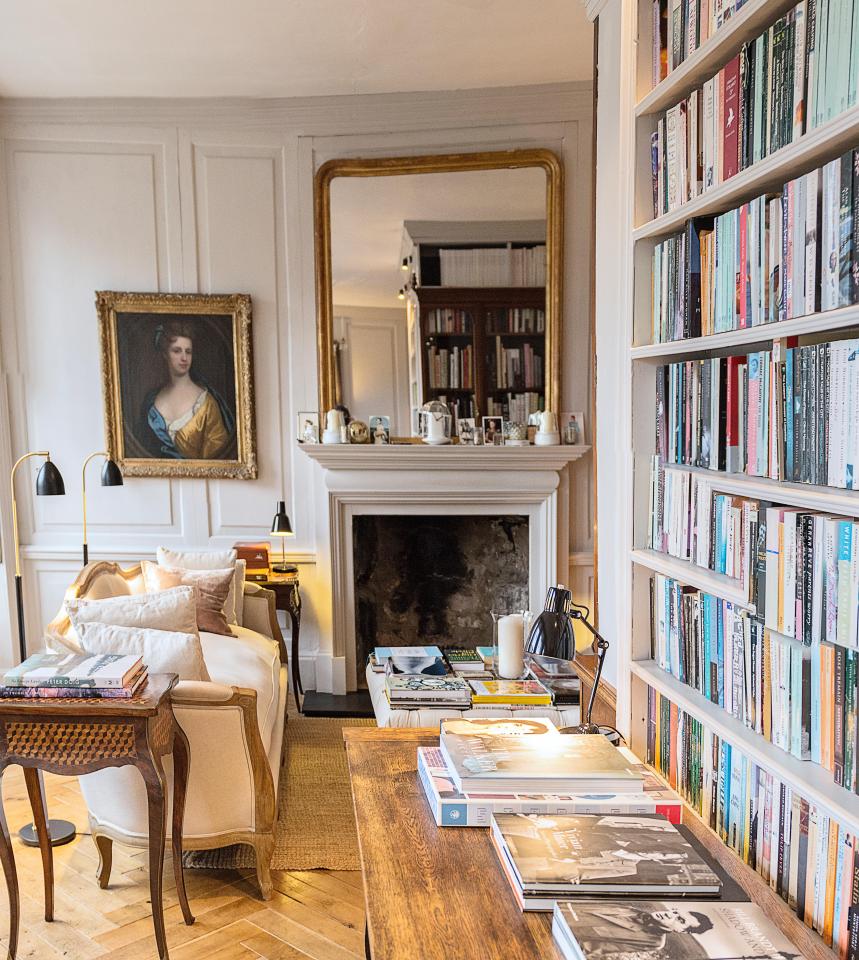 Something more traditional? This classical apartment in Edinburgh is a popular choice
