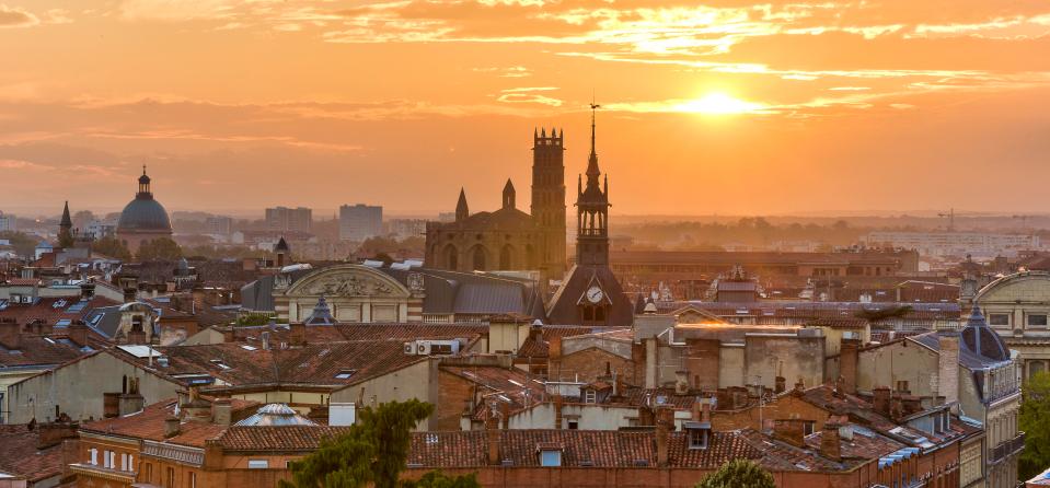  Pastis at sunset are best enjoyed whilst taking in the rooftop view