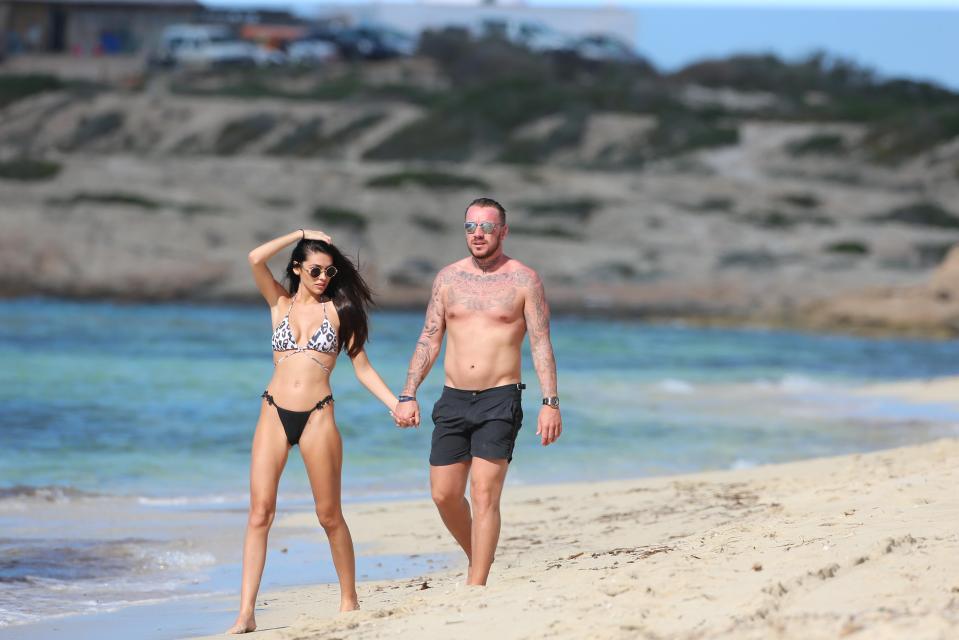  The pair looked more loved up than ever on their beach break