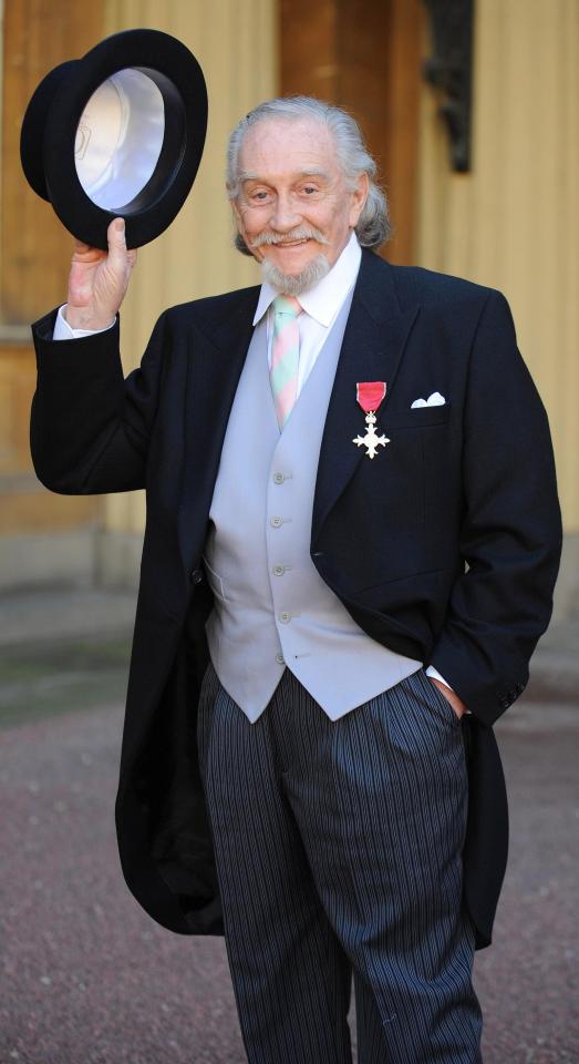  Roy Dotrice collecting his OBE from Queen Elizabeth II at Buckingham Palace in 2008. He died at home aged 94