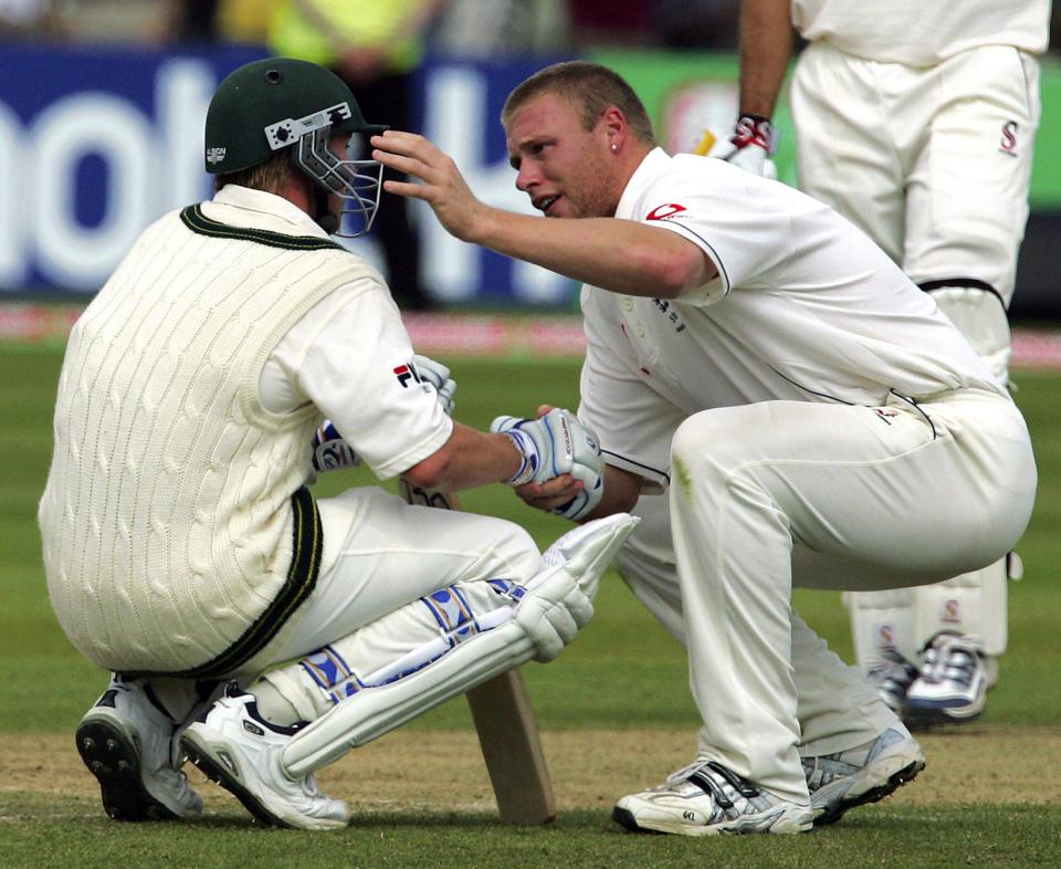Shane Warne hopes the 2017-18 series can evoke memories of famous 2005 summer