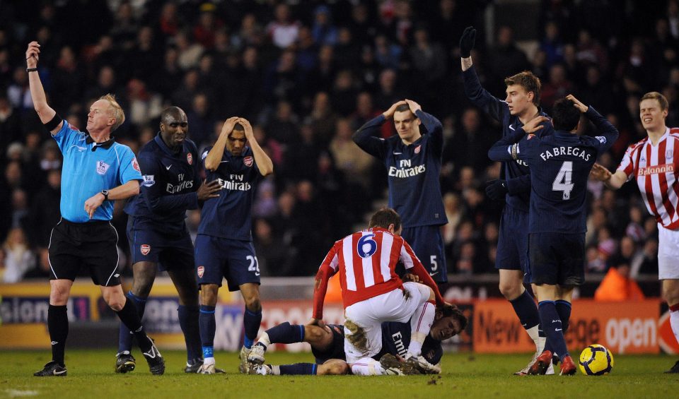  Arsene Wenger said Santi Cazorla's injury is even worse than Aaron Ramsey's leg break