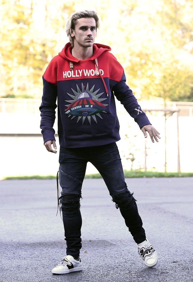  Antoine Griezmann takes his fashion sense to another planet in a UFO design Gucci hoodie