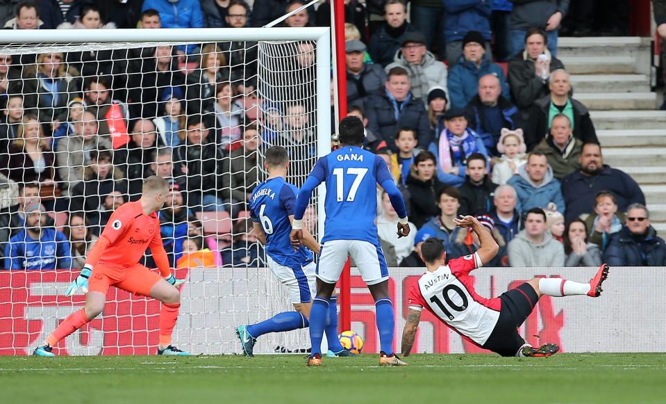 Charlie Austin sees his effort clip the outside of the Everton post early on