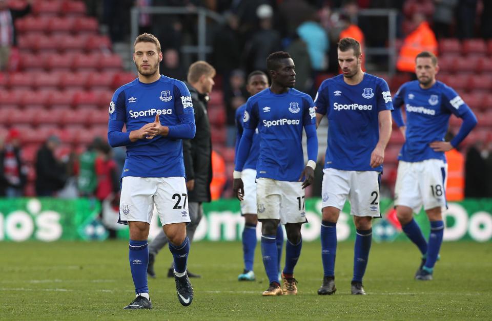  Everton dropped to sixteenth in the Premier League table after losing 4-1 to Southampton