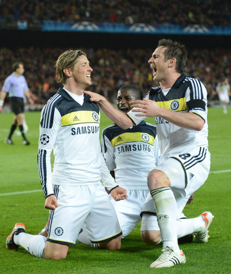 Fernando Torres celebrates scoring Chelsea's second goal