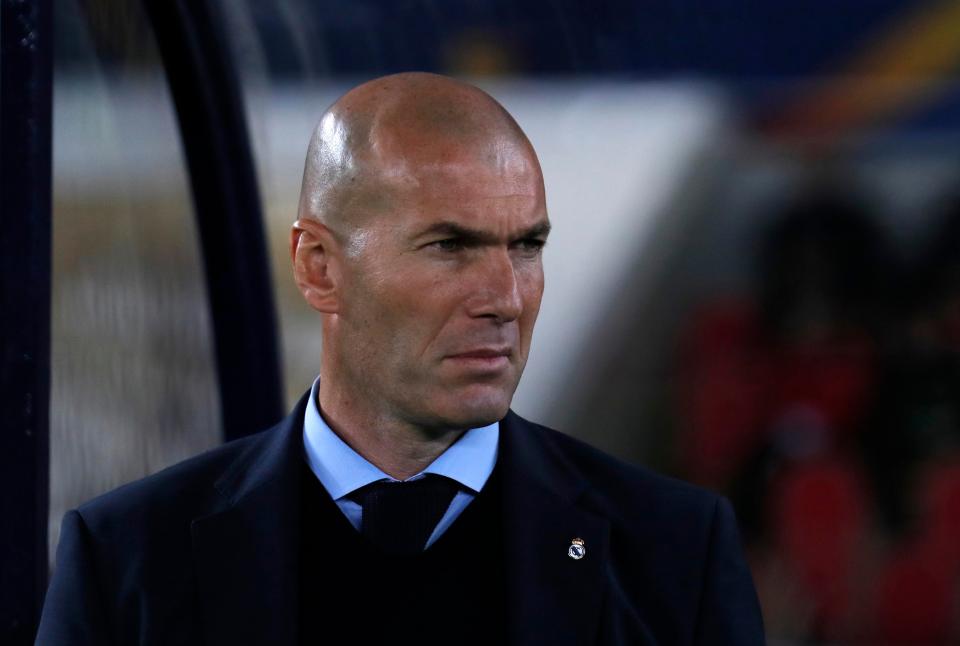 Real Madrid boss Zinedine Zidane wants to lure Eden Hazard to the Bernabeu