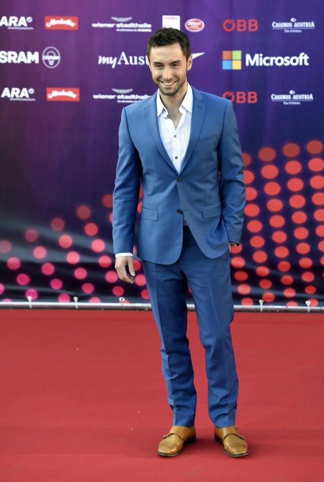  Eurovision 2015 champion Mans Zelmerlow will join Mel as a co-host