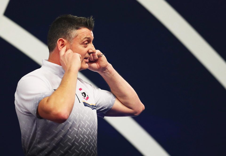 Pipe maintains his innocence after being criticised by Wayne Mardle