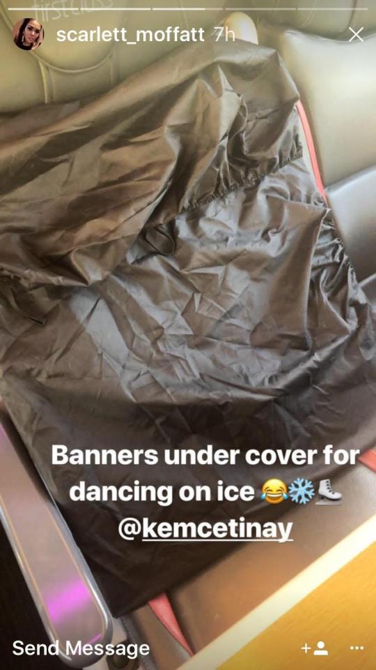  She revealed she had done a banner to support Kem
