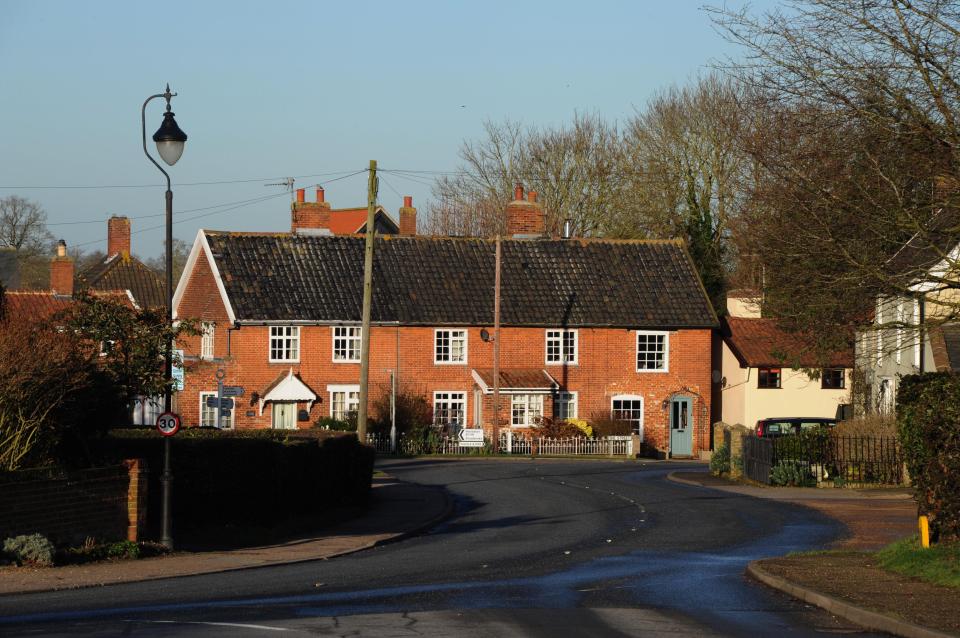  The village centre features a quaint terrace of cottages