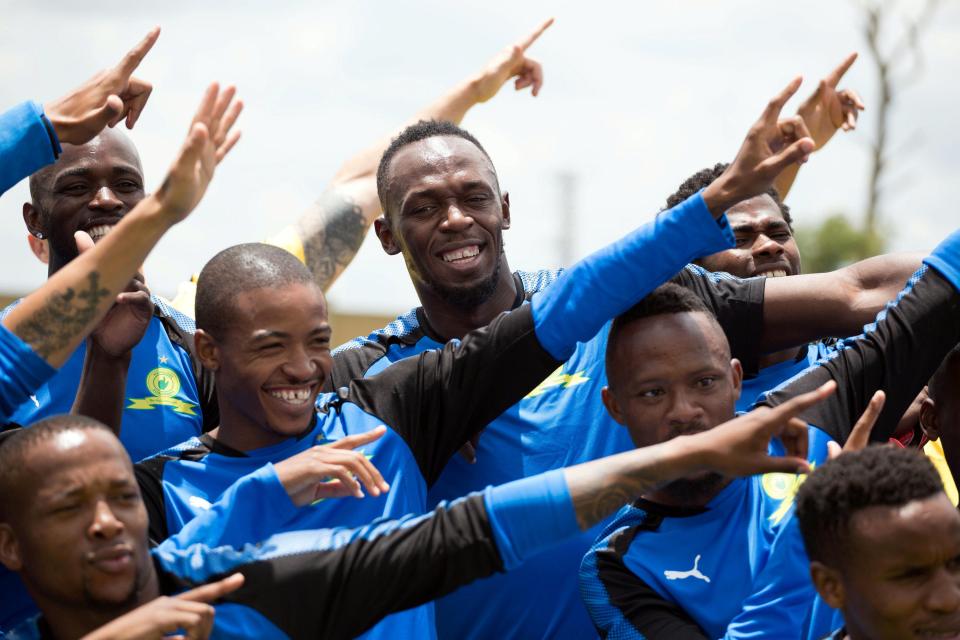  The Mamelodi Sundowns team do the trademark Bolt celebration