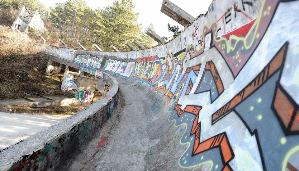  Sarajevo's abandoned bobsleigh track is covered in graffiti