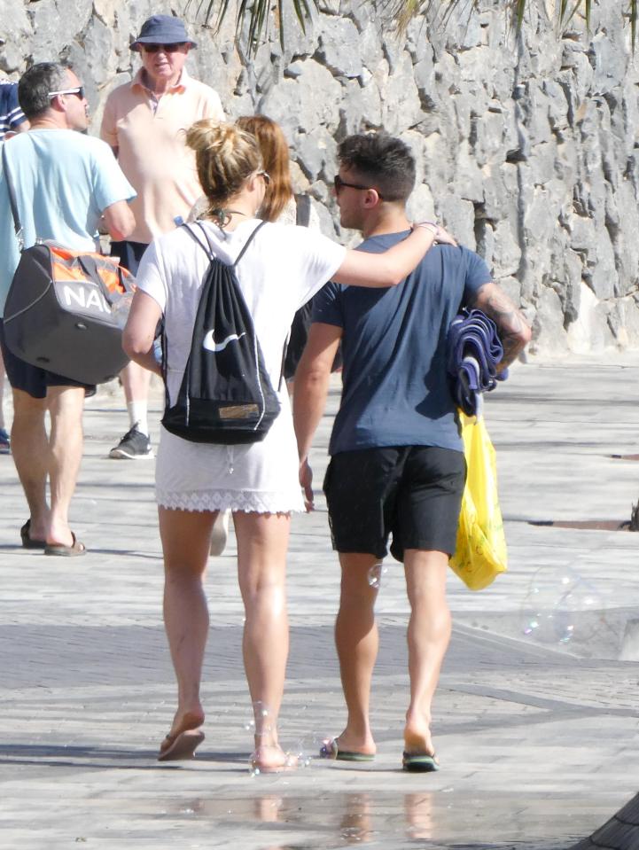  ...had a romantic stroll along the beech...