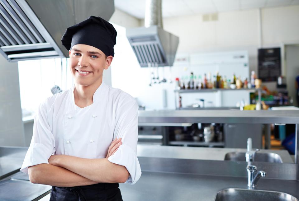  School-leavers thrive in the workplace at the age of 19 according to polls