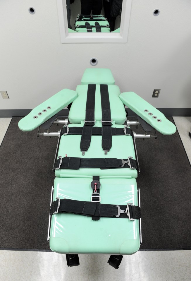 A lethal injection chamber