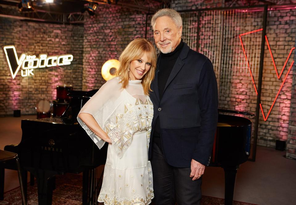 Tom Jones was joined by Kylie Minogue for the knockouts round