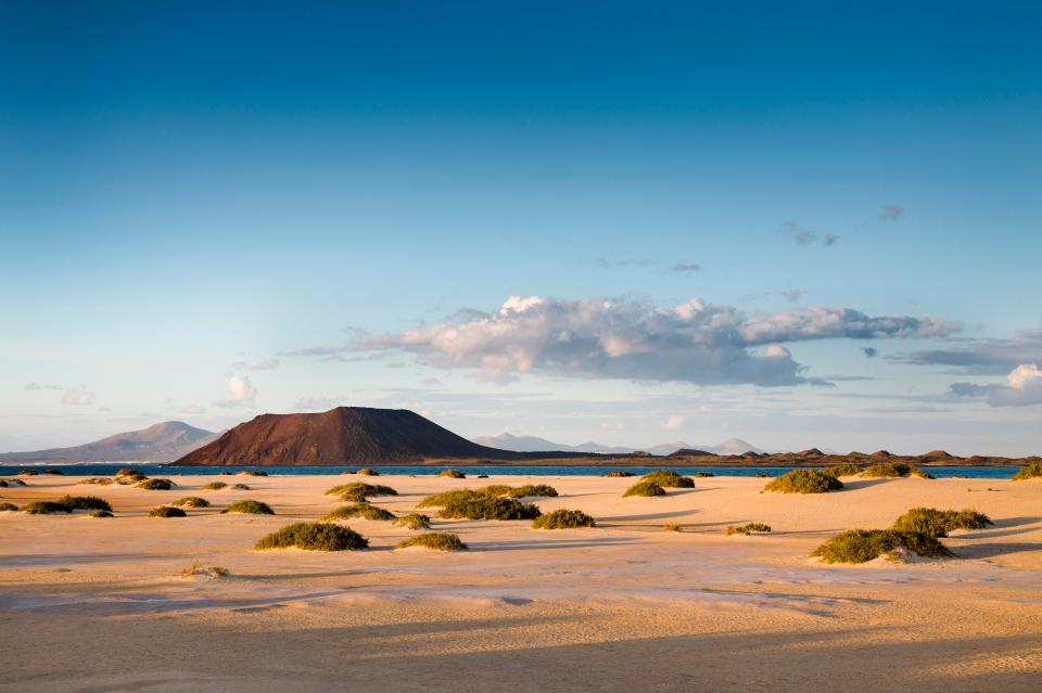  The island is covered with sand dunes - which are very Star Wars-esque indeed