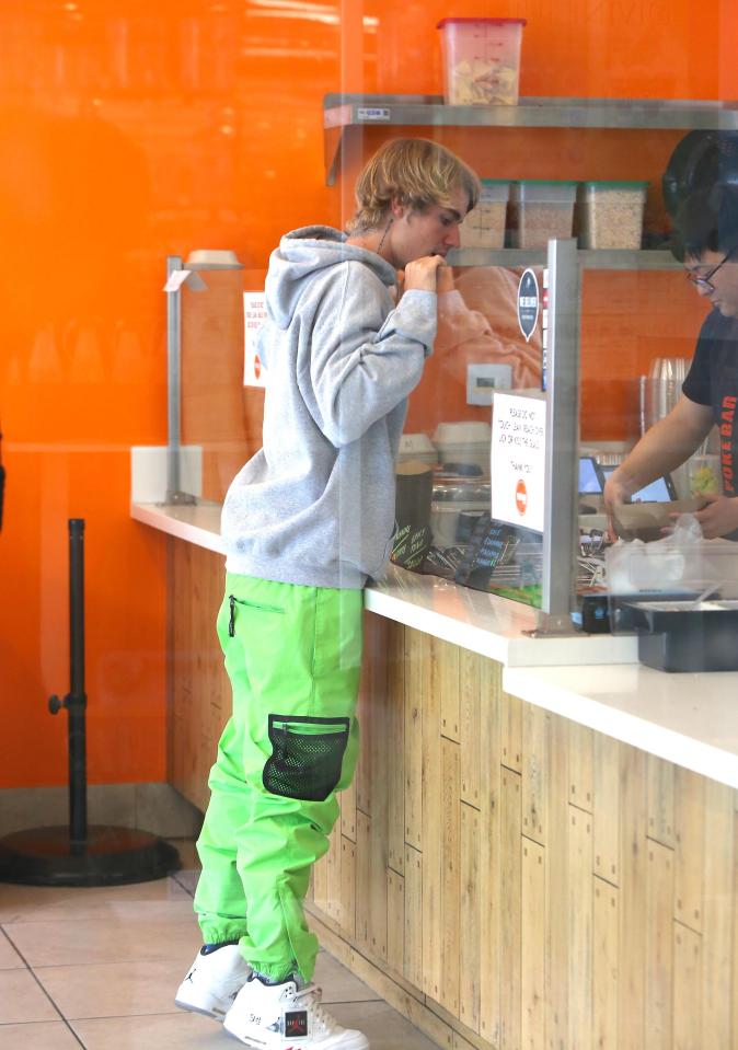  Justin popped out for a spot of lunch in his neon outfit a few days ago