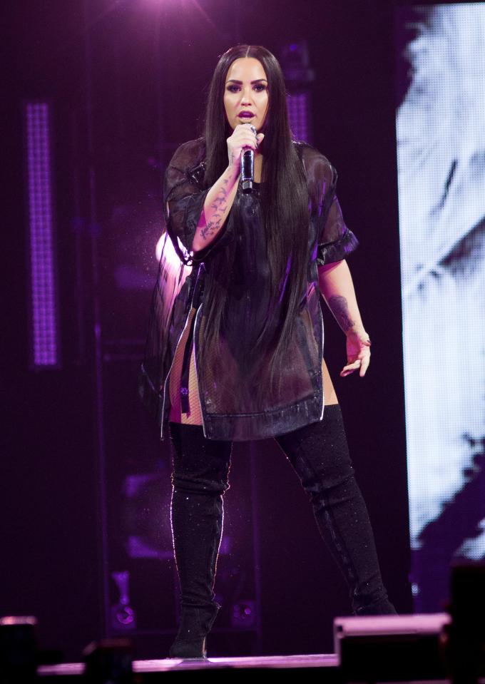  Demi Lovato has opened up about her struggle with alcohol while speaking on stage in Brooklyn, New York