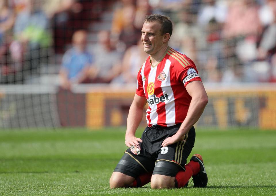  Lee Cattermole has been banned from driving after a string of offences saw him accumulate points