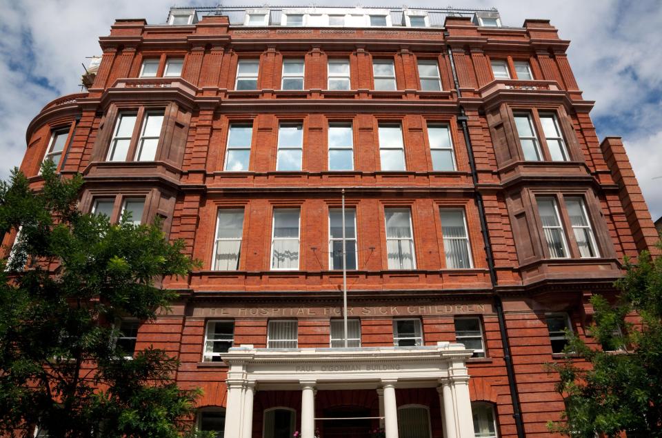  The tot was taken to Great Ormond Street Hospital but died days later