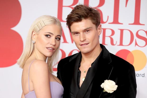 Pixie and Oliver will marry in 2019