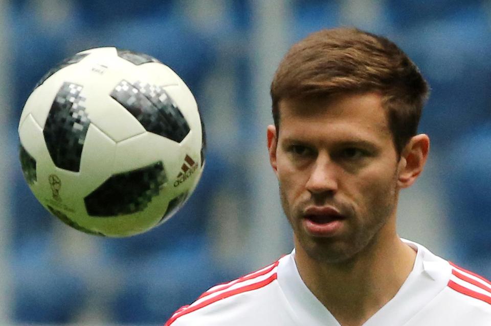 Fyodor Smolov prepares for a friendly against France